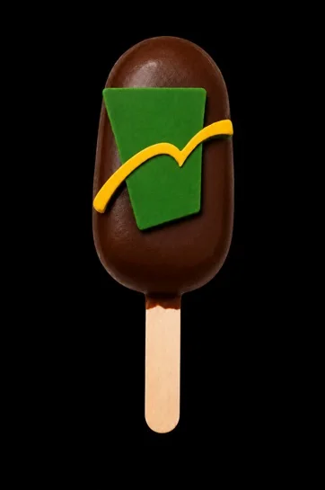 Paleta 3D con el logo de Club de Amigos
