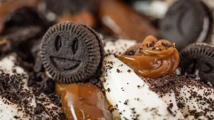 Creme Oreo — sorvete artesanal da Arkyn, com biscoitos Oreo e doce de leite